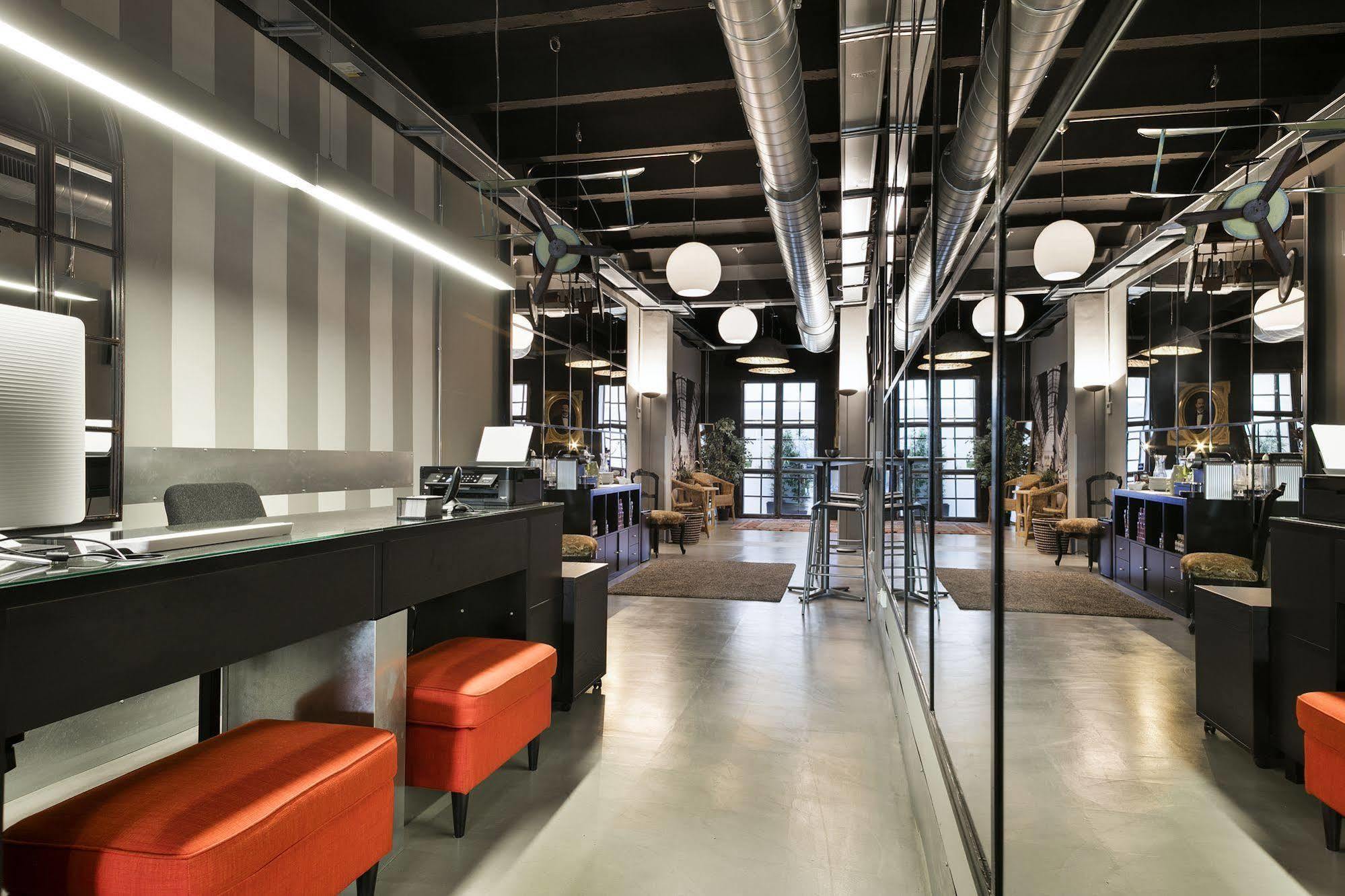 Lejlighed Fira By Gaiarooms Barcelona
